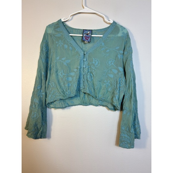 Johnny Was Gwyn Meadow Top Sz M Embroidered Aqua Floral Boho Bell Sleeve Crop - Picture 1 of 10